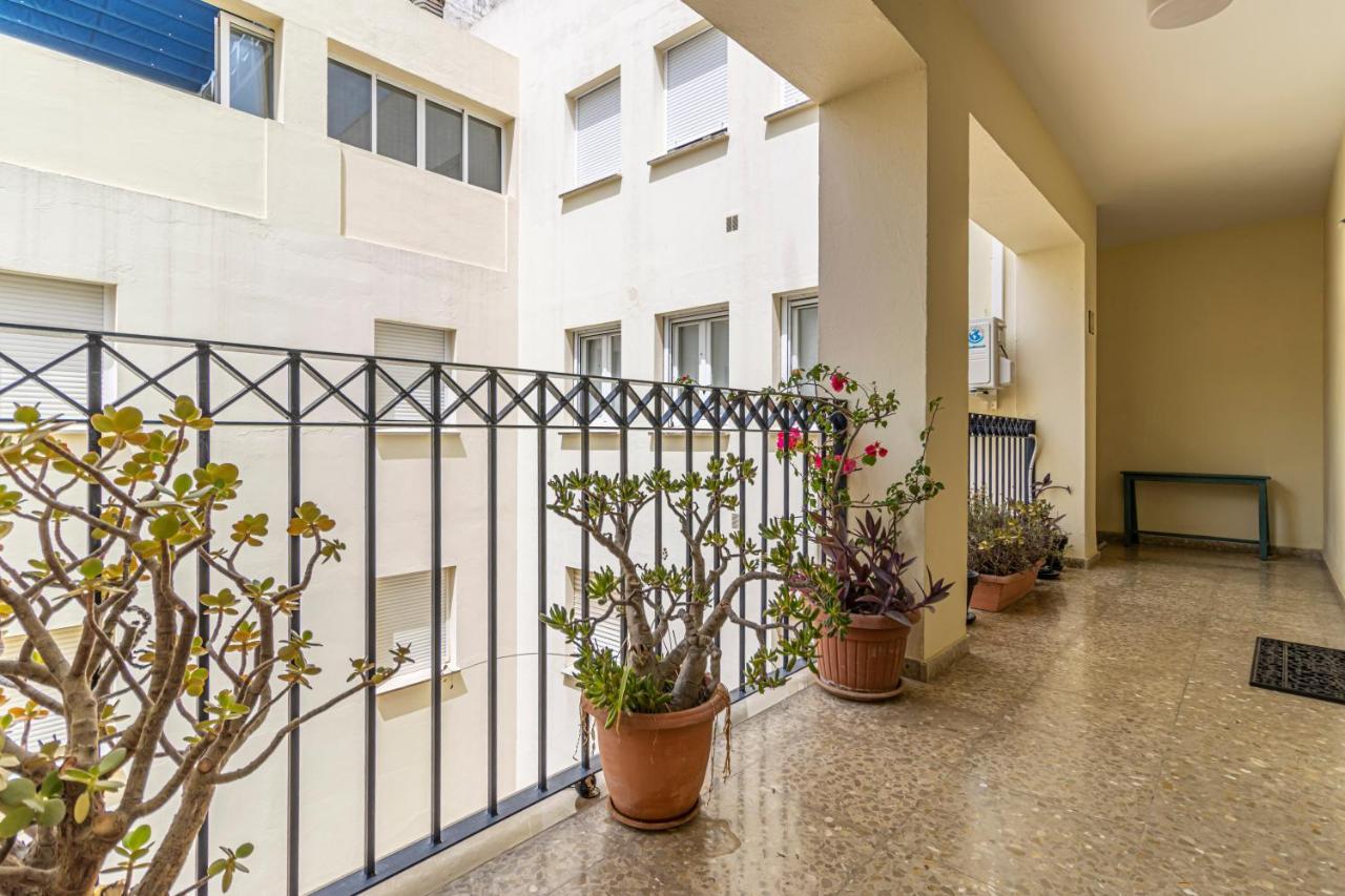 Cathedral Keepers - Exclusive In Jerez Apartment